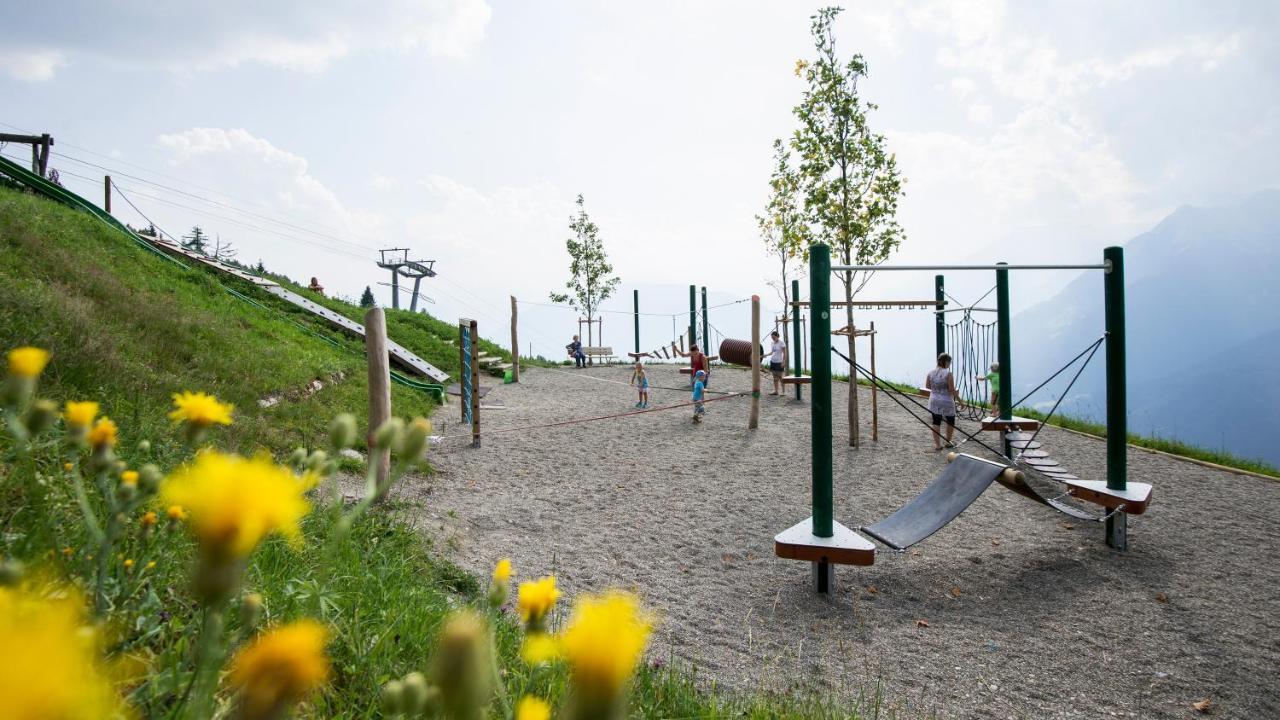 Familienalm Taser Schenna Buitenkant foto